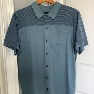 Mens short sleeve Prana shirt